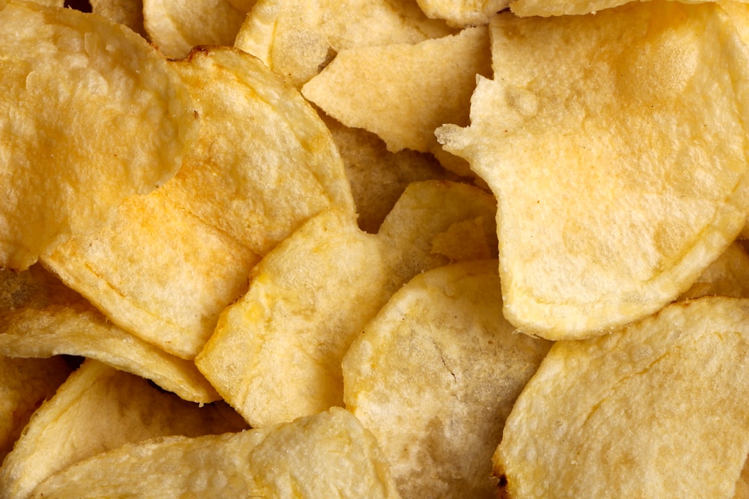A chips fogyasztás következményei: Egészségügyi problémák az asztalon